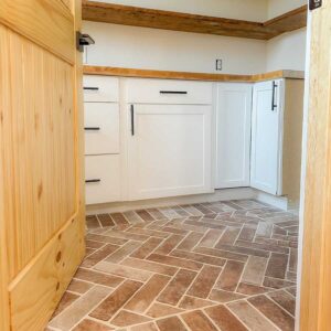 Butlers pantry in new construction home by Dylan Bauguess